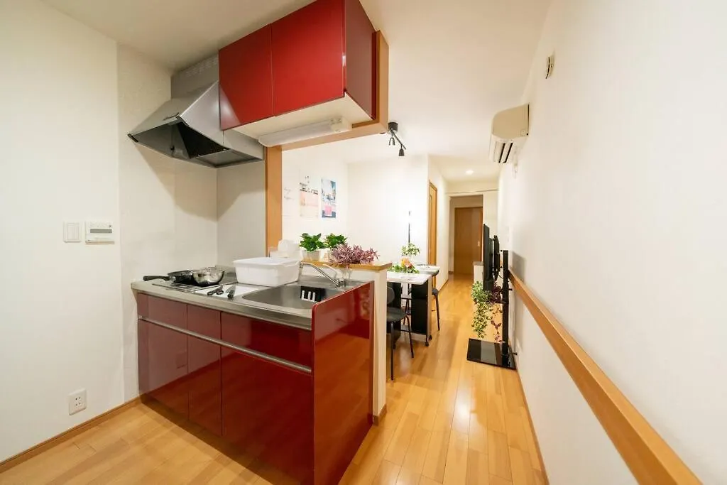 Apartment Seibu Shinjuku Station 2 Min Walk Shin-Okubo Station 6 Min Walk,11 House In Tokyo, 4 People Can Stay Isj35