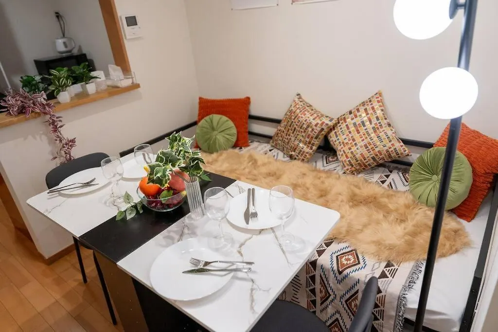 Apartment Seibu Shinjuku Station 2 Min Walk Shin-Okubo Station 6 Min Walk,11 House In Tokyo, 4 People Can Stay Isj35 Japan