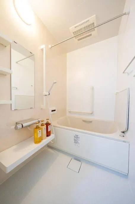 Seibu Shinjuku Station 2 Min Walk Shin-Okubo Station 6 Min Walk,11 House In Tokyo, 4 People Can Stay Isj35 0*, Tokyo Japan